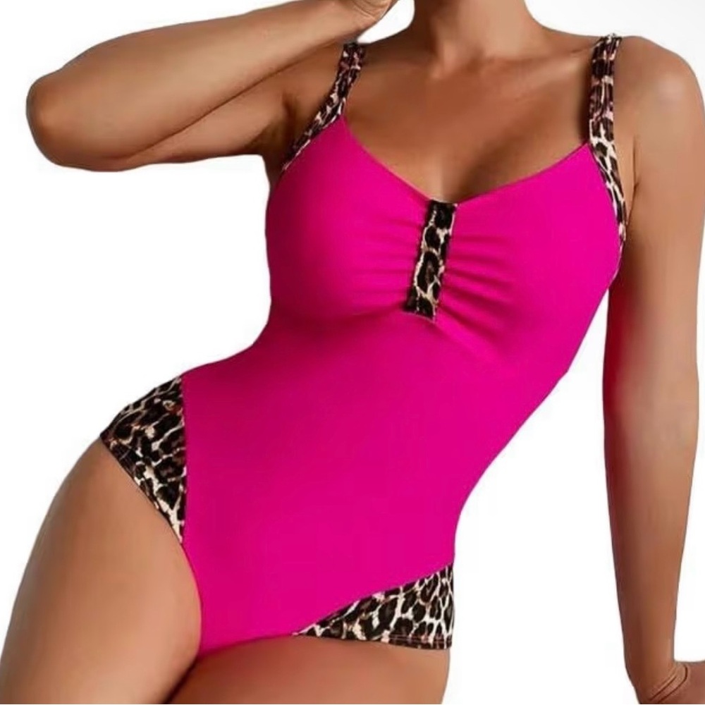 Pink and Leopard Trim Swimsuit‎ Ladies Size L NEW